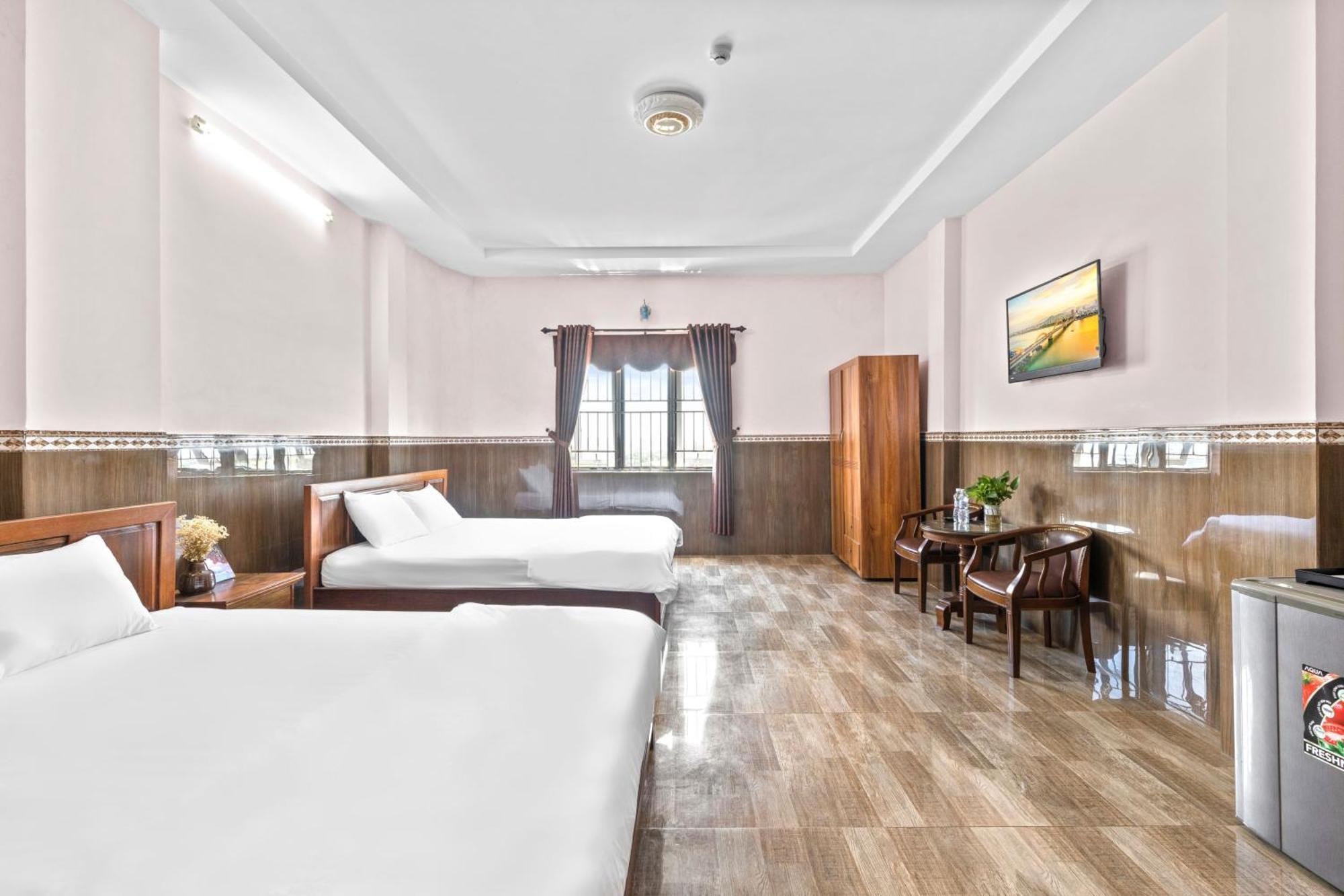 Moc Nhien Hotel Da Nang Buitenkant foto