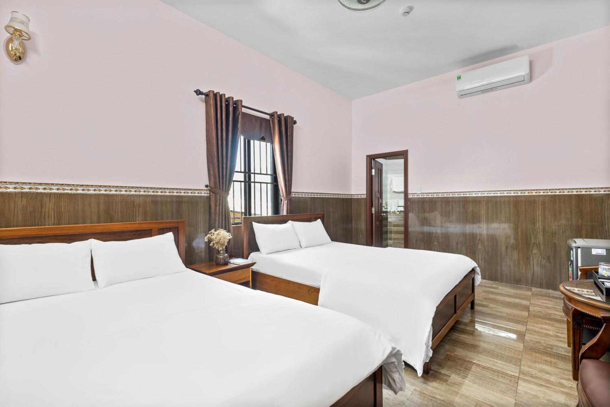 Moc Nhien Hotel Da Nang Buitenkant foto