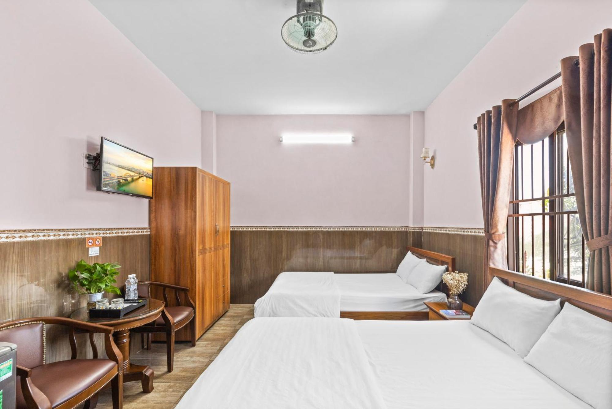 Moc Nhien Hotel Da Nang Buitenkant foto