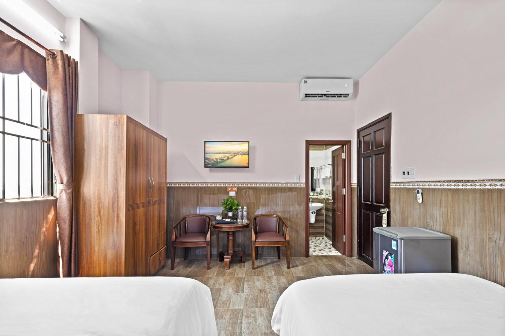 Moc Nhien Hotel Da Nang Buitenkant foto